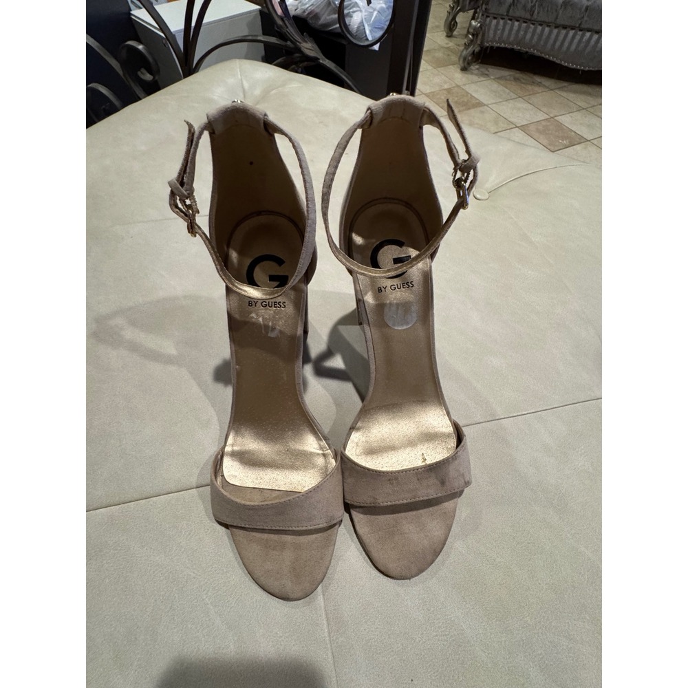 G by GUESS Tan Faux Suede Block Heel Ankle Strap Sandals Womens 8.5M